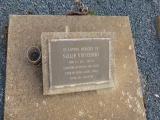 image of grave number 646667
